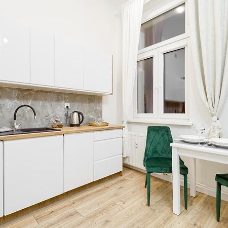 Niron Apartament Dom Z Papieru Sztokholm 피와 외부 사진