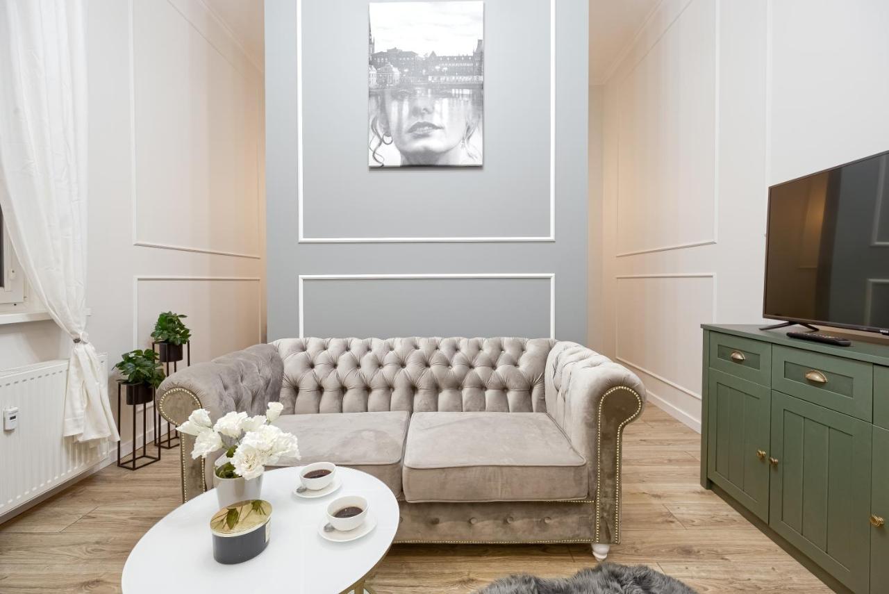 Niron Apartament Dom Z Papieru Sztokholm 피와 외부 사진